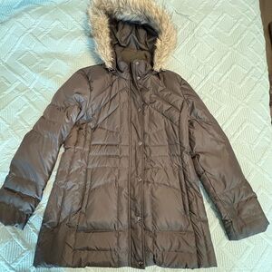 London Fog Women's Olive Puffer Coat Detachable Faux Fur Hood Zip & Snap Size L